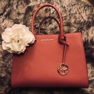 NWT Michael Kors Purse Leslie Tulip
